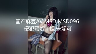 艺校水嫩漂亮的2美女为了赚外快和3男到KTV厕所啪啪