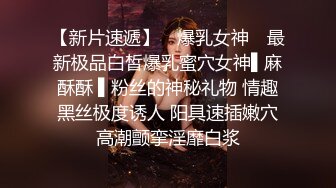 漂亮美眉后入啪啪 屁屁抬高一点 这美眉身材真不错 健康的肤色 漂亮的五官 大大的奶子 无毛鲍鱼