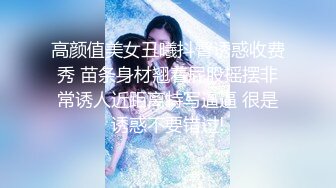 办公室女秘书，没有大家眼里的高挑性感，但却贵在真实，这素颜大家觉得如何！