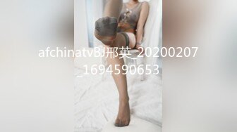 【新片速遞】 熟女人妻吃鸡啪啪 身材丰满 鲍鱼肥沃 在家被大洋吊多姿势无套输出 爽叫连连 内射 