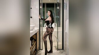 安慰渣男弟弟的女友 你跟别人爽我跟你女友爽-王以欣