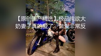 牛人藏身国内某购物商城女卫生间偸拍内急来方便的服务员和逛街的美女们镜头快要碰到屁股上了手法独特近景特写